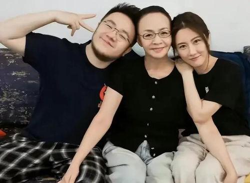 娱乐718吃瓜爆料最新,当红明星背后的惊人真相 第3张 娱乐718吃瓜爆料最新,当红明星背后的惊人真相 第3张